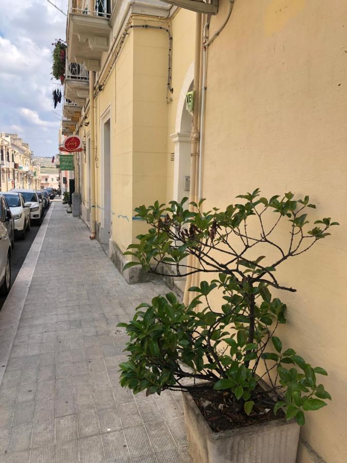 Apartment Deluxe Sassi Di Matera Luaran gambar
